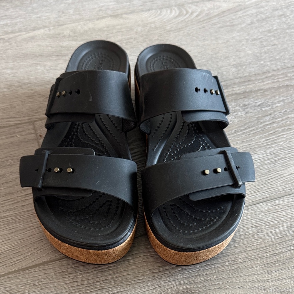 Croc Brooklyn Black Cork-Platform Slide Sandals